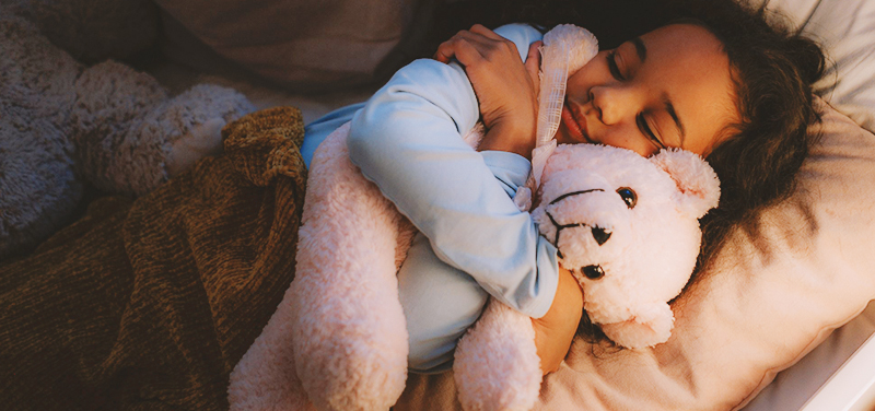 Cómo ayudar que tu niño duerma solo